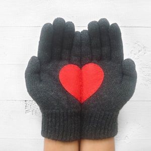 Artist Handmade Dark Grey GLOVES w/Red HEART